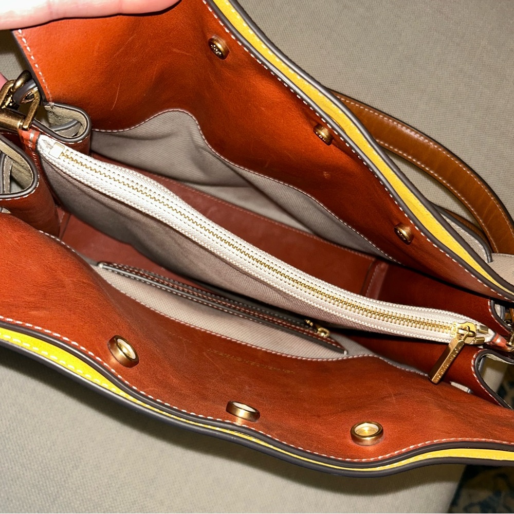Tory Burch *Limited SoHo Edition* Lee Radziwill Pebbled Double Bag - Picture 5 of 14
